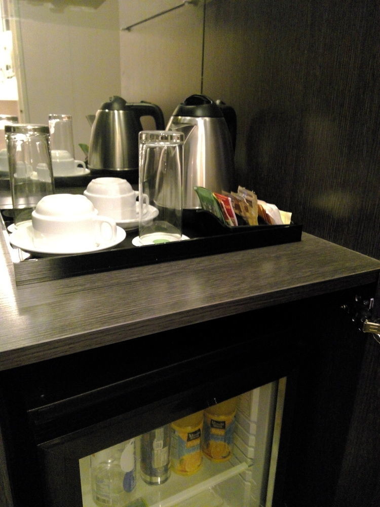 Green Sun Hotel Makati City Kültér fotó