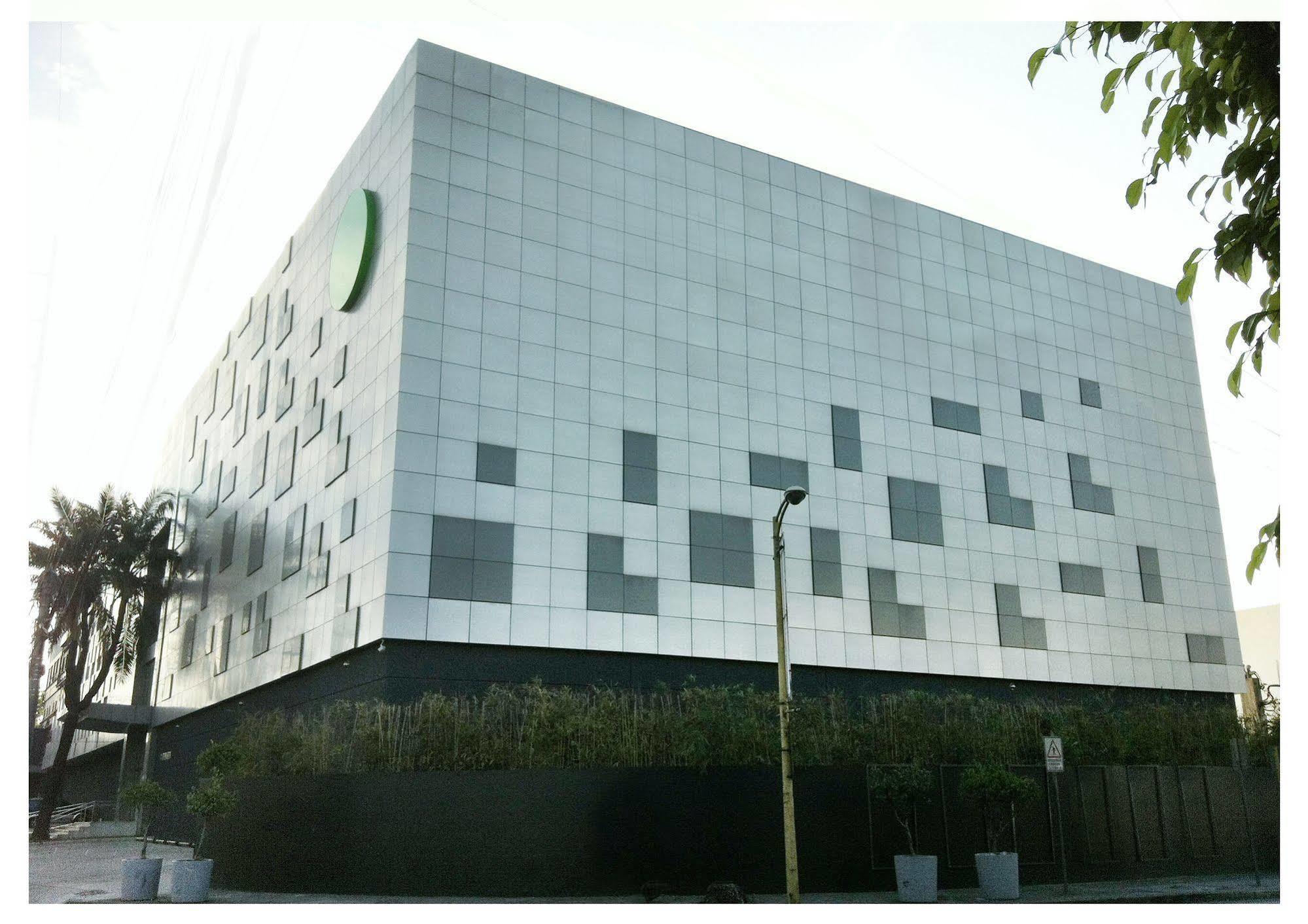 Green Sun Hotel Makati City Kültér fotó